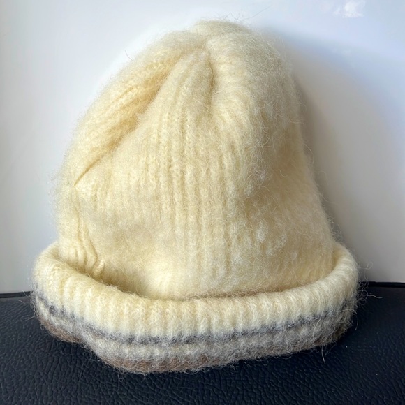 Icewool 100% Virgin Wool Unisex Hand Knit Winter Hat - Iceland - Picture 2 of 11